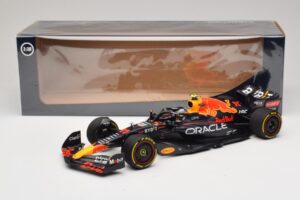 Oracle Red Bull Racing RB18 S. Perez Winner Monaco GP 2022 Minichamps 1:18 110220711 Resina - imagem 7 de 7
