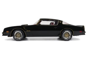 Pontiac Firebird Trans Am Starlight Black Otto 1:12 G098 Resina - imagem 3 de 5