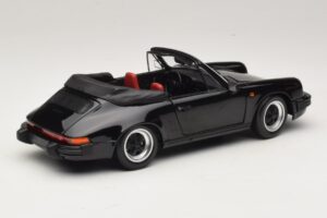 Porsche 911 3.2 Carrera Cabriolet Preto Minichamps 1:18 100063035 Metal - imagem 3 de 8