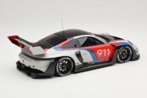 Porsche 911 992 GT3 R Rennsport GT Spirit 1:18 GT495 Resina - imagem 2 de 6