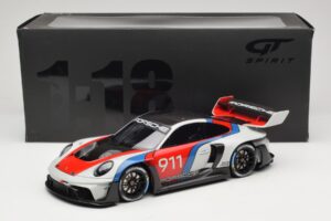 Porsche 911 992 GT3 R Rennsport GT Spirit 1:18 GT495 Resina - imagem 6 de 6