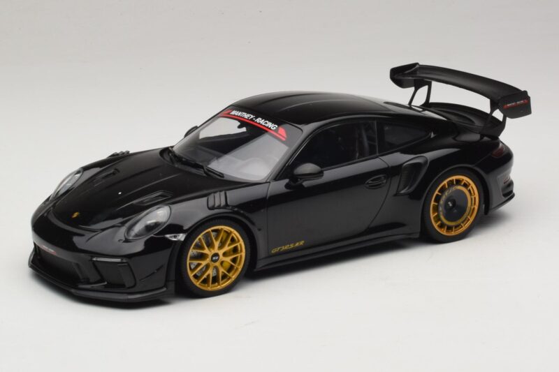 Porsche 911 992 GT3 RS Manthey Racing Preto com Jantes Douradas Minichamps 1:18 MR-911-GT3RS-1804 Metal