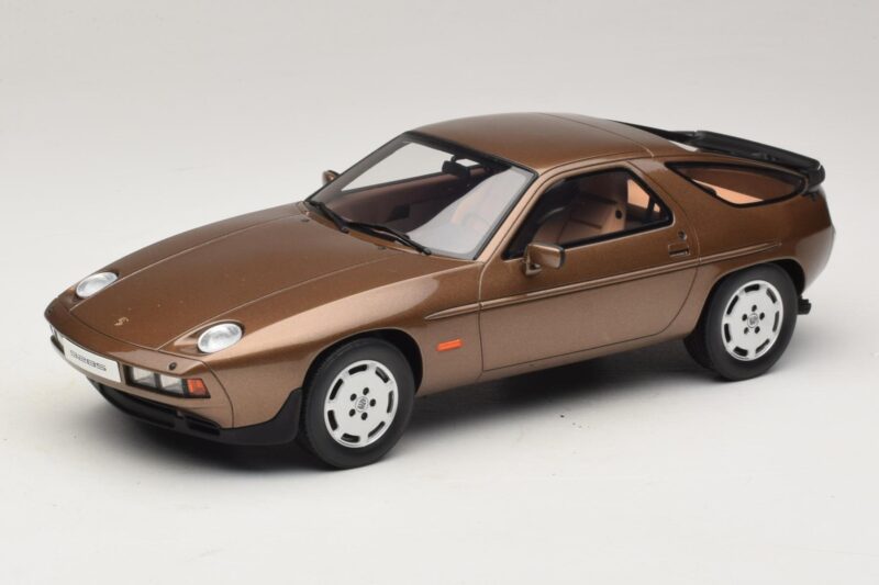 Porsche 928 S Tobacco Metallic GT Spirit 1:18 GT1005 Resina
