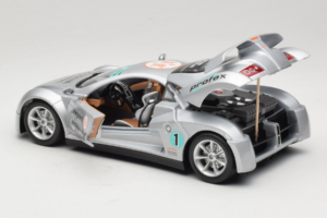 Giugiaro Prima Prateado Bburago 1:18 33130 Metal - imagem 5 de 8