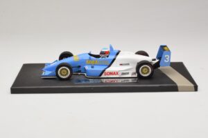 Reynard F903 Spiess M. Schumacher Winner Macau GP 1990 Minichamps 1:18 517901803 Resina - imagem 3 de 6