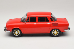 Skoda 100 Vermelho Jantes Douradas MCG 1:18 MCG18784 Metal - imagem 3 de 6