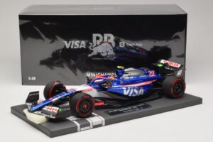 Visa Cash App RB VCARB 01 Y. Tsunoda 2024 Minichamps 1:18 117240122 Resina - imagem 7 de 7