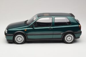 Volkswagen Golf Mk3 VR6 Carat Dragon Green Otto 1:12 G099 Resina - imagem 3 de 6