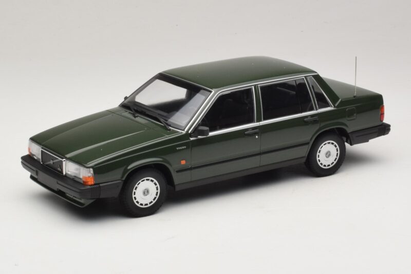 Volvo 740 GL Verde Escuro Minichamps 1:18 155171702 Metal