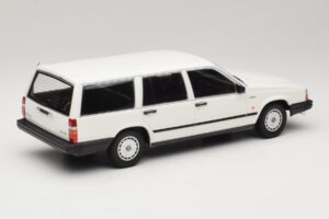 Volvo 740 GL Carrinha Branco Minichamps 1:18 155171772 Metal - imagem 2 de 6