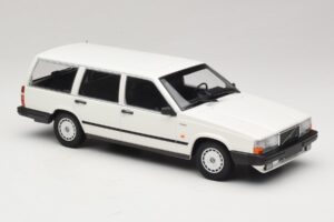 Volvo 740 GL Carrinha Branco Minichamps 1:18 155171772 Metal - imagem 4 de 6