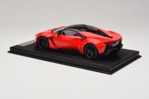 W Motors Fenyr Supersport Vermelho SophiArt 1:18 SA003-06 Resina - imagem 4 de 6