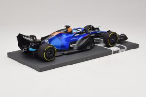Williams Racing FW44 Mercedes A. Albon Miami GP 2022 Minichamps 1:18 117220523 Resina - imagem 2 de 7
