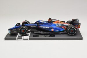 Williams Racing FW45 A. Albon Las Vegas GP 2023 Minichamps 1:18 117232223 Resina - imagem 3 de 7