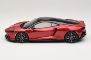 McLaren GTS Vermelho GT Spirit 1:18 GT971 Resina - imagem 3 de 6