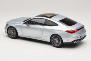 Mercedes CLE C236 Cupê Hightech Silver Norev 1:18 183939 Metal - imagem 7 de 8