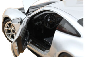 Porsche 911 992.2 GT3 Touring Package GT Silver Metallic Norev 1:18 187002 Metal - imagem 4 de 5