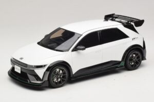 Hyundai Ioniq 5 N DK Edition Atlas White Matt Otto 1:18 Hyundai Ioniq 5 N DK Edition Atlas White Matt Otto 1:18 OT1227 Resina