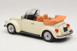Volkswagen 1303 Descapotável Cream White Norev 1:18 188535 Metal - imagem 5 de 6