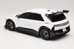Hyundai Ioniq 5 N DK Edition Atlas White Matt Otto 1:18 OT1227 Resina - imagem 5 de 6