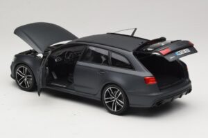 Audi RS6 C7 Avant Daytona Grey Minichamps 1:18 5011216225 Metal - imagem 5 de 8