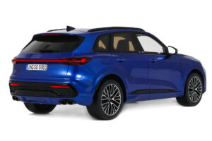 Audi SQ5 FY TFSI Ultra Azul Otto 1:18 OT1281 Resina - imagem 2 de 5