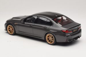 BMW M5 CS F90 Brands Hatch Grey Metallic GT Spirit 1:18 GT993 Resina - imagem 5 de 6