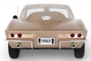 Chevrolet Corvette C2 Sting Ray Saddle Tan GT Spirit 1:12 GT1004 Resina - imagem 5 de 5