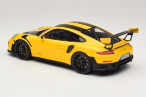 Porsche 911 GT2 RS 991.2 Nurburgring Lap Record Amarelo GT Spirit 1:18 GT972 Resina - imagem 5 de 6