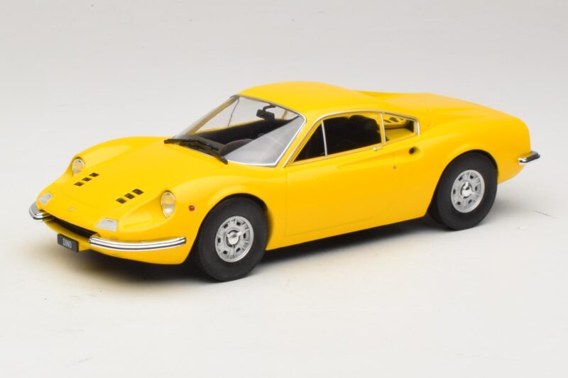 Ferrari Dino 246 GT Amarelo MCG 1:18 Ferrari Dino 246 GT Amarelo MCG 1:18 MCG18168 Metal