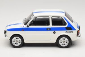 Fiat 126 Castrol Livery Branco Azul MCG 1:18 MCG18666 Metal - imagem 3 de 6