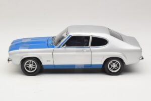 Ford Capri RS2600 Mk1 Silver Blue Minichamps 1:18 150089072 Metal - imagem 3 de 6