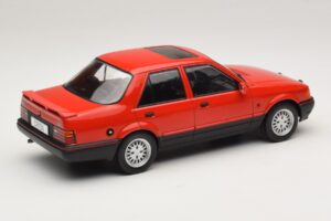 Ford Orion Mk2 1600E Vermelho MCG 1:18 MCG18488 Metal - imagem 2 de 6