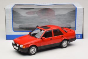 Ford Orion Mk2 1600E Vermelho MCG 1:18 MCG18488 Metal - imagem 6 de 6