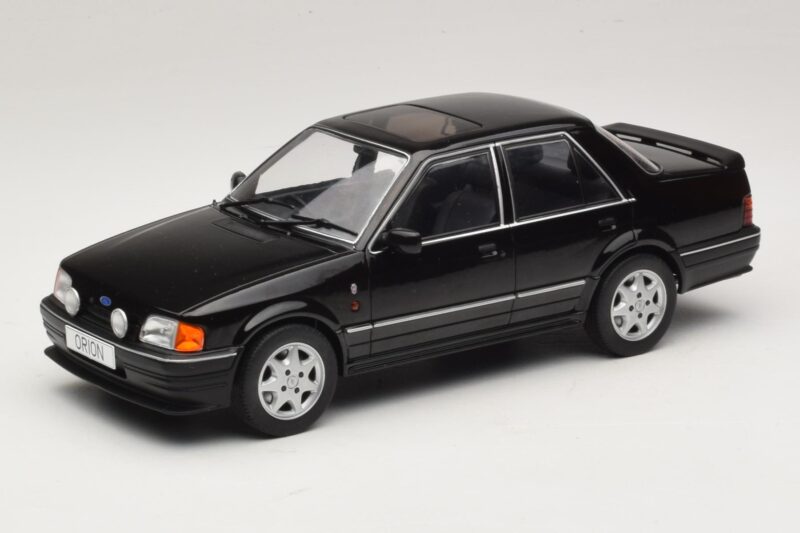 Ford Orion Mk2 RS Package Preto MCG 1:18 MCG18649 Metal