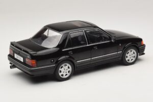 Ford Orion Mk2 RS Package Preto MCG 1:18 MCG18649 Metal - imagem 2 de 6
