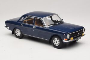 GAZ Volga GAZ-24-10 Azul Escuro MCG 1:18 MCG18014 Metal - imagem 4 de 6