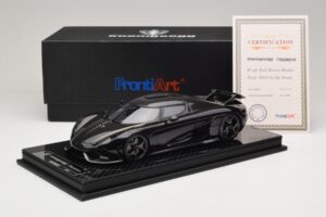 Koenigsegg Regera Preto Pacote de Carbono FrontiArt 1:18 F079-179 Resina - imagem 7 de 7
