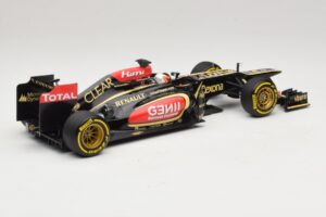Lotus F1 Team E21 #7 K. Raikkonen Showcar 2013 Minichamps 1:18 110130077 Metal - imagem 2 de 7