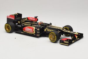 Lotus F1 Team E21 #7 K. Raikkonen Showcar 2013 Minichamps 1:18 110130077 Metal - imagem 4 de 7