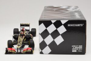 Lotus F1 Team E21 #7 K. Raikkonen Showcar 2013 Minichamps 1:18 110130077 Metal - imagem 6 de 7
