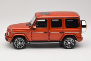 Mercedes G-Class W465 Copper Orange Matt Norev 1:18 183033 Metal - imagem 3 de 6