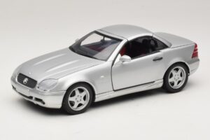 Mercedes SLK230 R170 AMG Roadster Prata UT Models 1:18 26152 Metal
