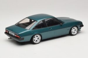 Opel Manta B Verde Metálico Jantes Personalizadas MCG 1:18 MCG18313MCW Metal - imagem 2 de 6