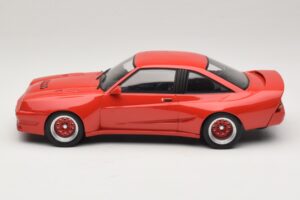 Opel Manta B Vermelho MCG 1:18 MCG18382 Metal - imagem 3 de 6