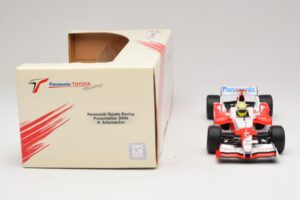 Panasonic Toyota Racing TF106 #12 R. Schumacher Presentation 2006 Minichamps 1:18 AM59553G Metal - imagem 6 de 6