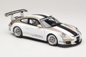 Porsche 911 997 GT3 Cup Branco Com Riscas 2008 Minichamps 1:18 WAP0210130C Metal - imagem 6 de 8