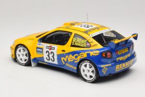 Renault Megane Maxi #33 P. Bugalski / J-P. Chiaroni Rally Sanremo 1998 Otto 1:18 OT1195 Resina - imagem 5 de 6