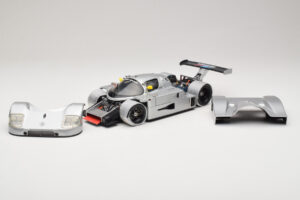 Sauber C9 Ice Silver 1989 Exoto 1:18 SAUBER003 Metal - imagem 2 de 7