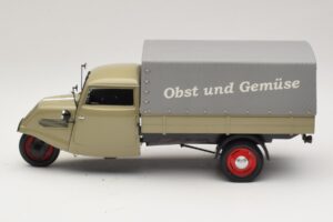 Tempo Hanseat Pickup Obst und Gemüse Minichamps 1:18 150099040 Metal - imagem 3 de 6